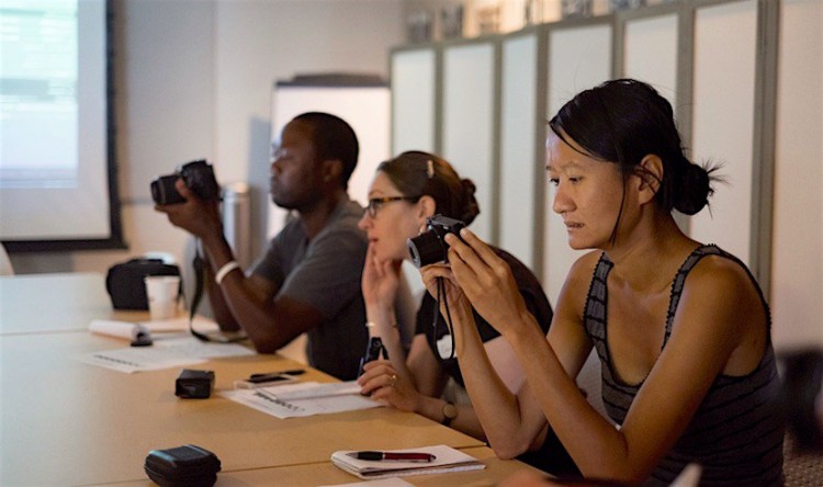 Bolsistas da turma de 2016 participam de workshop de fotografia (Foto: Divulgação/KSJ@MIT)