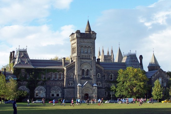 Universidade de Toronto receberá bolsistas por dois semestres (Foto: Divulgação)